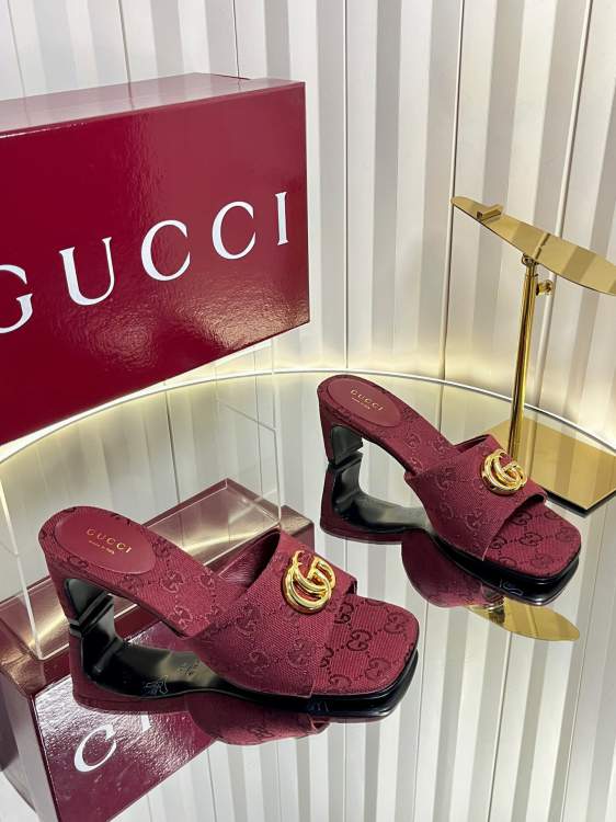 Picture of Gucci Shoes _SKUGuccisz35-42mnq01167527
